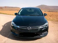 Gebraucht Opel Astra 110 PS (80 kW) 2019 Schwarz Limousine
