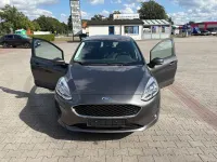 Gebraucht Ford Fiesta Cool & Connect 71 PS (52 kW) 2018 Grau Kleinwagen