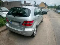 Gebraucht Mercedes B180 109 PS (80 kW) 2007 Silber Van / Kleinbus