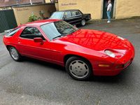 Second-hand Porsche 928 1988 Roșu Coupe
