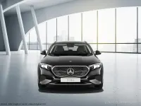 Gebraucht Mercedes E200 163 PS (119 kW) 2026 Unilack schwarz Kombi