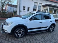 Gebraucht Dacia Sandero Celebration 90 PS (66 kW) 2018 Weiß SUV