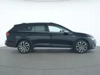 Gebraucht VW Golf Alltrack 200 PS (147 kW) 2023 Deep black Kombi