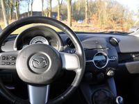 Gebraucht Mazda 2 86 PS (63 kW) 2008 Grün metallic Kleinwagen