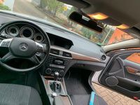 Gebraucht Mercedes C180 156 PS (114 kW) 2012 Silber Kombi