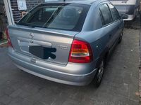 Gebraucht Opel Astra Edition 101 PS (74 kW) 2000 Silber Limousine