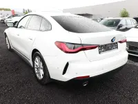 Gebraucht BMW 420 Shadowline 184 PS (135 kW) 2025 Alpinweiß Coupé