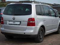Gebraucht VW Touran Highline 140 PS (102 kW) 2004 Silber Van / Kleinbus