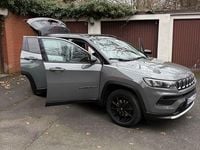 Gebraucht Jeep Compass Limited 150 PS (110 kW) 2022 Grau SUV