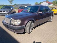 Gebraucht Mercedes E500 326 PS (239 kW) 1992 Violet Limousine