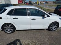 Gebraucht Citroën C4 Shine 131 PS (96 kW) 2018 Weiss Limousine