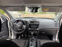 Gebraucht Mitsubishi ASX 116 PS (85 kW) 2015 Weiß SUV