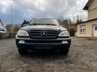 Gebraucht Mercedes ML270 163 PS (119 kW) 2003 Schwarz SUV
