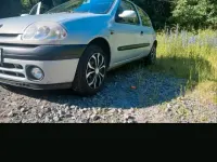 Gebraucht Renault Clio 75 PS (55 kW) 2001 Grau Kleinwagen