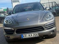 Gebraucht Porsche Cayenne 245 PS (180 kW) 2012 Grau SUV