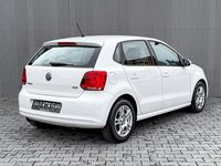 Gebraucht VW Polo 90 PS (66 kW) 2013 Weiß Kleinwagen