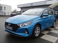 Gebraucht Hyundai i20 Select 101 PS (74 kW) 2021 Metallic Kleinwagen