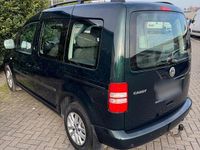 Gebraucht VW Caddy Comfortline 105 PS (77 kW) 2012 Grün Van / Kleinbus