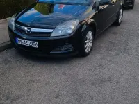 Używany Opel Astra GTC 115 KM (84 kW) 2009 Czarny Hatchback