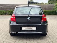 Gebraucht BMW 116 Advantage 116 PS (85 kW) 2011 Schwarz Kleinwagen