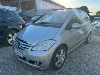 Gebraucht Mercedes A180 109 PS (80 kW) 2010 Silber Limousine