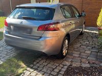 Gebraucht Peugeot 308 130 PS (95 kW) 2018 Grau Limousine