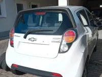 Gebraucht Chevrolet Spark 68 PS (50 kW) 2011 Weiß Kleinwagen