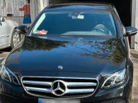 Używany Mercedes E200 184 KM (135 kW) 2018 Czarny Sedan/Limuzyna