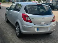 Gebraucht Opel Corsa 90 PS (66 kW) 2010 Silber Kleinwagen