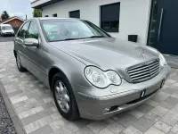 Gebraucht Mercedes C180 143 PS (105 kW) 2004 Silber Limousine