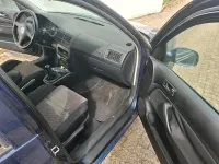 Usata VW Golf IV 110 CV (80 kW) 2002 Blu Utilitaria