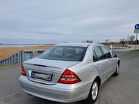 Gebraucht Mercedes C180 Elegance 143 PS (105 kW) 2002 Silber Limousine