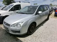 Gebraucht Ford Focus Ghia 116 PS (85 kW) 2006 Polarsilber metallic Kleinwagen
