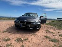 Gebraucht BMW 318 143 PS (105 kW) 2012 Grau Limousine