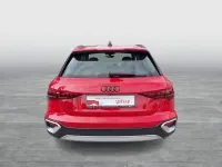Gebraucht Audi A3 Ambiente 204 PS (150 kW) 2025 Rot Limousine