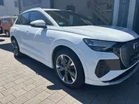 Second-hand Audi Q4 e-tron 150 kW (204 CP) 2023 Alb SUV