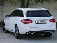 Gebraucht Mercedes C300e 306 PS (225 kW) 2020 Weiß Limousine