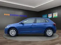 Gebraucht VW Polo Life 80 PS (58 kW) 2023 Reef blue metallic Kleinwagen