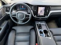 Gebraucht Volvo V60 Plus 197 PS (144 kW) 2025 Grau Kombi