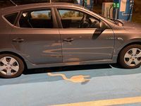 Gebraucht Hyundai i30 109 PS (80 kW) 2011 Grau Kleinwagen