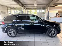 Gebraucht Mercedes GLE400 AMG line 330 PS (242 kW) 2022 Lack smaragdgrün SUV