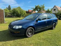 Gebraucht VW Passat 140 PS (102 kW) 2010 Blau Kombi