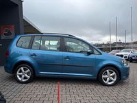 Gebraucht VW Touran 105 PS (77 kW) 2015 Blau Van / Kleinbus