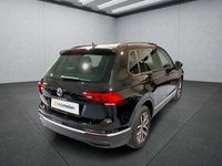 Gebraucht VW Tiguan 150 PS (110 kW) 2023 Schwarz SUV