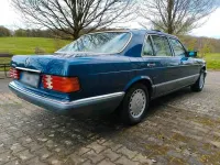 Gebraucht Mercedes 500 223 PS (164 kW) 1986 Blau Limousine