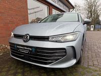 Gebraucht VW Passat IQ Drive 150 PS (110 kW) 2025 Silber Limousine