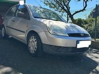 Gebraucht Ford Fiesta 60 PS (44 kW) 2003 Silber Kleinwagen