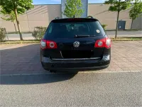 Gebraucht VW Passat 140 PS (102 kW) 2010 Schwarz Kombi