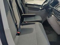 Gebraucht VW Transporter 150 PS (110 kW) 2018 Weiß Van