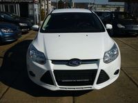 Gebraucht Ford Focus SYNC Edition 101 PS (74 kW) 2013 Frostweiß Kombi